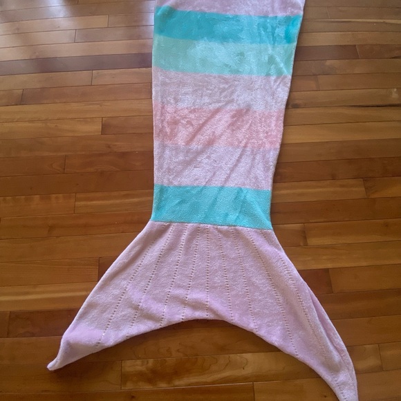 Mermaid blanket - Picture 4 of 12